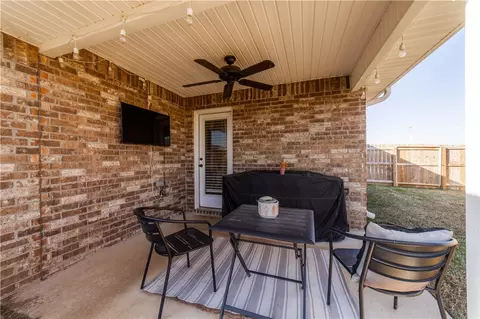 204 Oak Ave, Gentry, AR 72734 photo 9