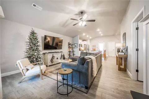 204 Oak Ave, Gentry, AR 72734 photo 18