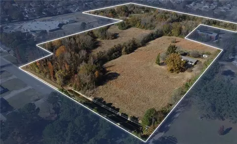 2031 Floyd Ln, Van Buren, AR 72956