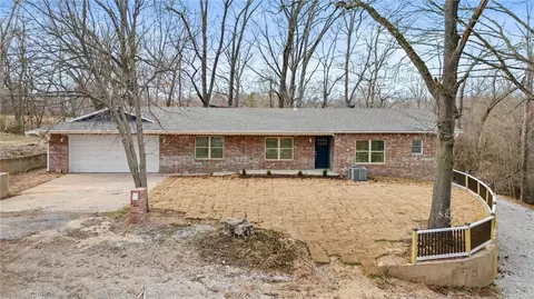 1006 S G St, Rogers, AR 72756