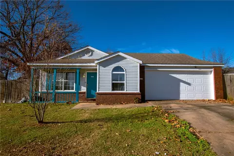 2418 Pine Lake Ave, Springdale, AR 72764