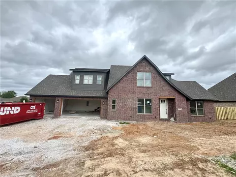 3605 W Laney St, Rogers, AR 72758