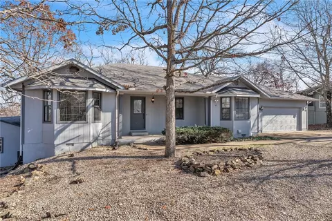 34 Mission Hills Ln, Holiday Island, AR 72631