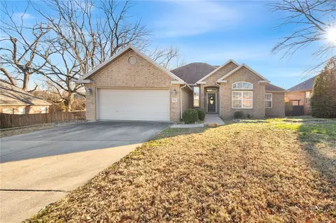 2701 SW 8th St, Bentonville, AR 72712