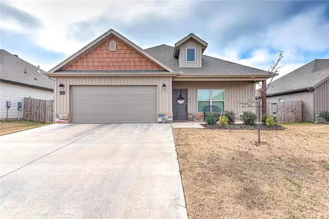 1101 Sunshine Ct, Centerton, AR 72719