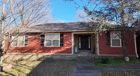 4390 Reed Ave, Lowell, AR 72745