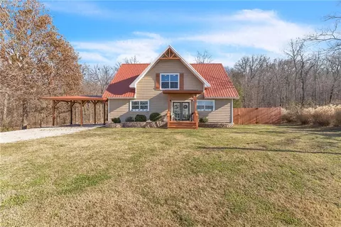 14859 E Black Oak Rd, Fayetteville, AR 72701