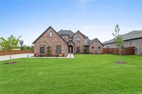 8507 W Forktailed Trce, Bentonville, AR 72713