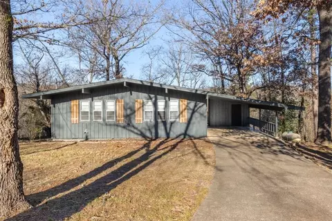5 Formby Ln, Bella Vista, AR 72715