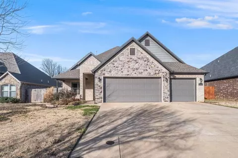 4400 SW Alfalfa Ave, Bentonville, AR 72713