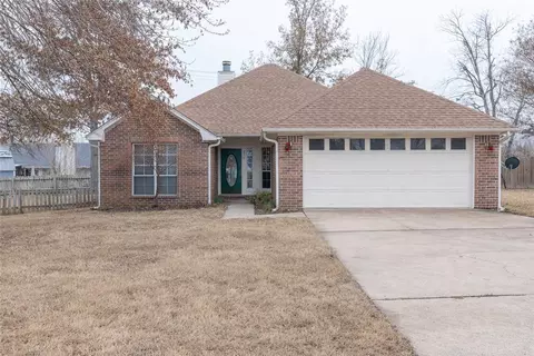2213 Aspen Ter, Greenwood, AR 72936