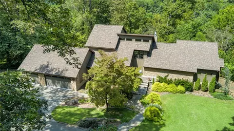 3309 NW 3rd St, Bentonville, AR 72712
