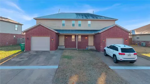 228 And 230 Copper Oaks Dr, Centerton, AR 72719