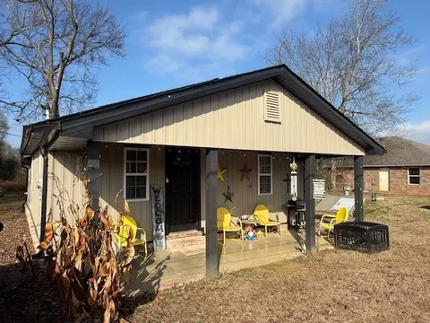 200 Johnsonville St, Lamar, AR 72846