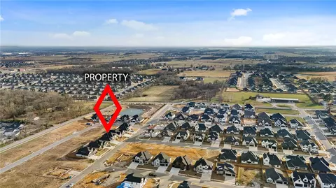 View/Area - 471 Silverview Ave, Centerton, AR 72719 photo 2 of 3