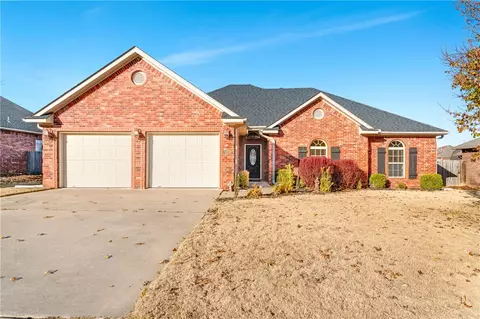 1170 Musket St, Prairie Grove, AR 72753