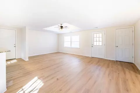 Living - 19731 Nob Hill Loop, Springdale, AR 72764 photo 6 of 10