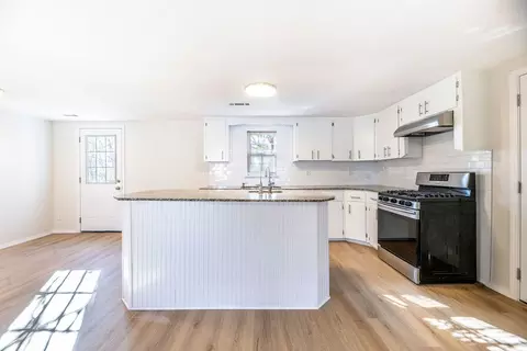 Kitchen - 19731 Nob Hill Loop, Springdale, AR 72764 photo 1 of 6