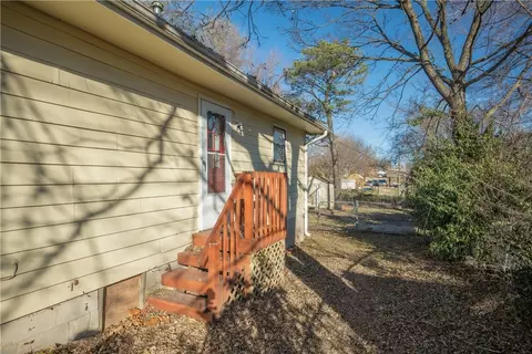 3123 E 10th, Joplin, MO 64801 photo 17