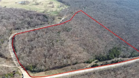 15337 Stagecoach Rd, Prairie Grove, AR 72753