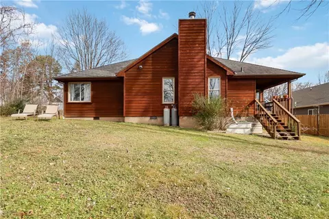 42 Overton Dr, Bella Vista, AR 72714