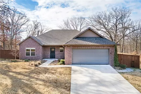 9 Kirkconnel Ln, Bella Vista, AR 72715