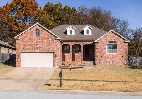 3266 W Ika Ln, Fayetteville, AR 72704