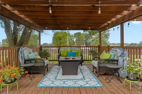 2855 Henri De Tonti Blvd, Springdale, AR 72762