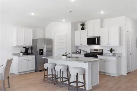 Kitchen - 3030 Amarillo Way, Centerton, AR 72736 photo 2 of 3