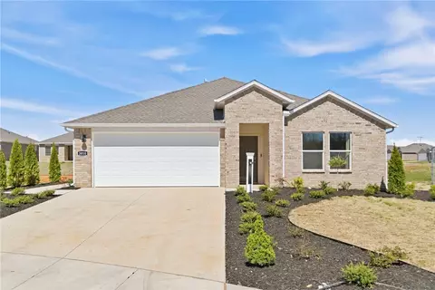 3030 Amarillo Way, Centerton, AR 72736