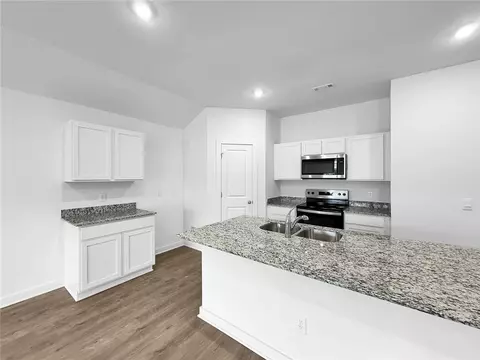 Kitchen - 3040 Amarillo Way, Centerton, AR 72736 photo 1 of 2