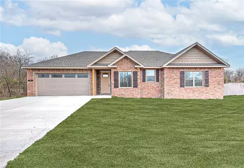 12 Dirleton Dr, Bella Vista, AR 72715