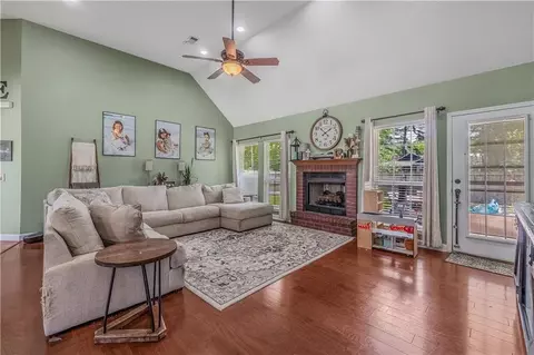 Living - 3 Jared Ln, Conway, AR 72032 photo 1 of 2