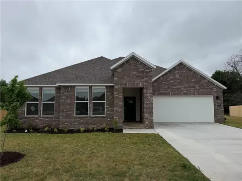 523 W Canada Dr, Farmington, AR 72730