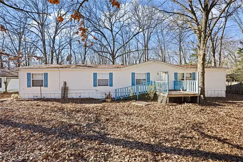 1 Frog Hop Ln, Morrilton, AR 72110