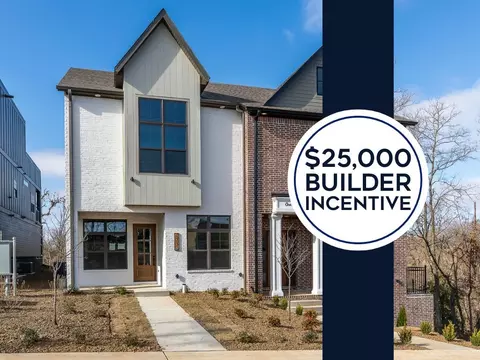 1037 NW A St, Bentonville, AR 72712