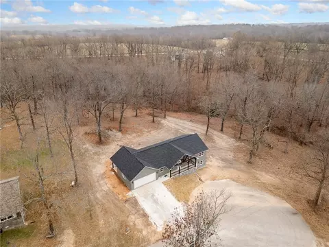 6135 Oak Leaf Dr, Harrison, AR 72601 photo 9