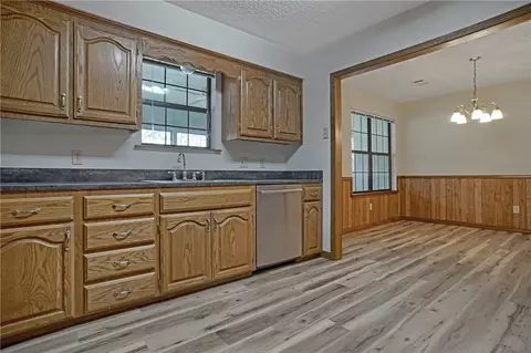 Kitchen - 845 Singleton Rd, Dover, AR 72837 photo 2 of 3
