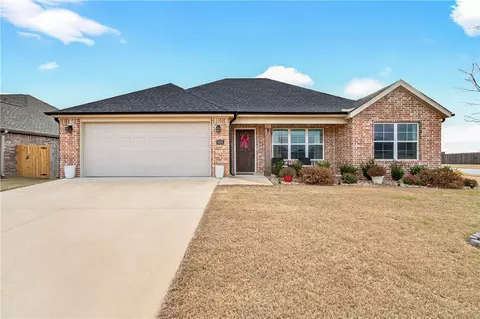603 Woodplains Ave, Springdale, AR 72762