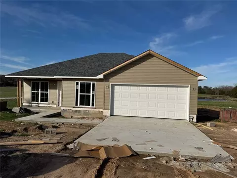 160 Stella Ct, Harrison, AR 72601 photo 2