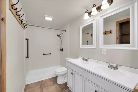 Bath - 16774 Joy Loop, Lowell, AR 72745 photo 1 of 4