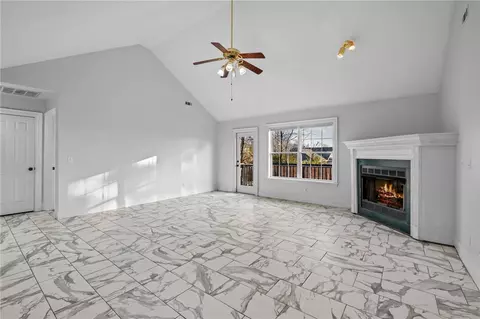 Living - 2541 Appleglen St, Springdale, AR 72764 photo 1 of 3