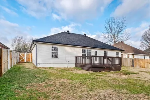 Exterior - 2541 Appleglen St, Springdale, AR 72764 photo 5 of 6
