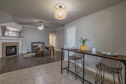 Dining - 570 Bonanza St, Centerton, AR 72719 photo 3 of 3