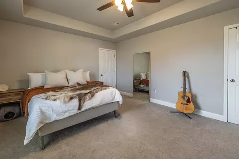 Bedroom - 570 Bonanza St, Centerton, AR 72719 photo 4 of 11