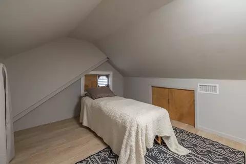 Bedroom - 570 Bonanza St, Centerton, AR 72719 photo 11 of 11