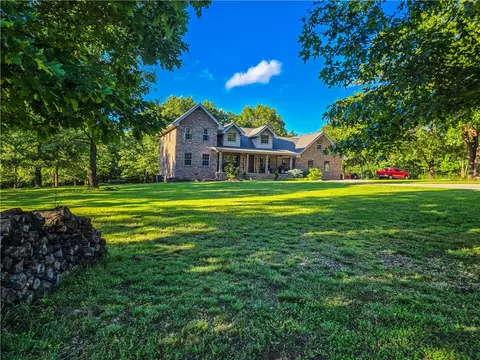Exterior - 4342 Harmon Rd, Harrison, AR 72601 photo 2 of 15