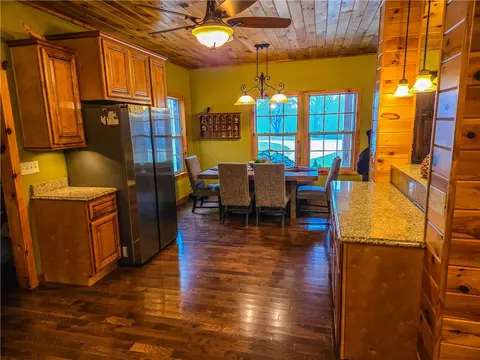 Dining - 4342 Harmon Rd, Harrison, AR 72601 photo 1 of 1