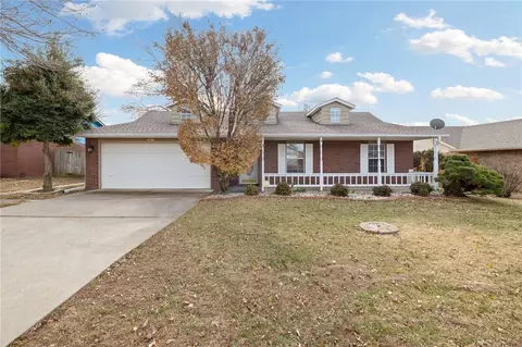 4391 W Chaparral Ln, Fayetteville, AR 72704