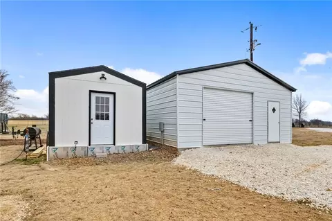 24004 Smith Rd, Summers, AR 72769 photo 19